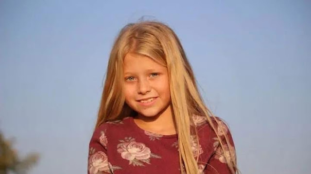 Amber Ghent Mount Forest ON Accident, Amber Dies in Tragic Skid Steer Crash